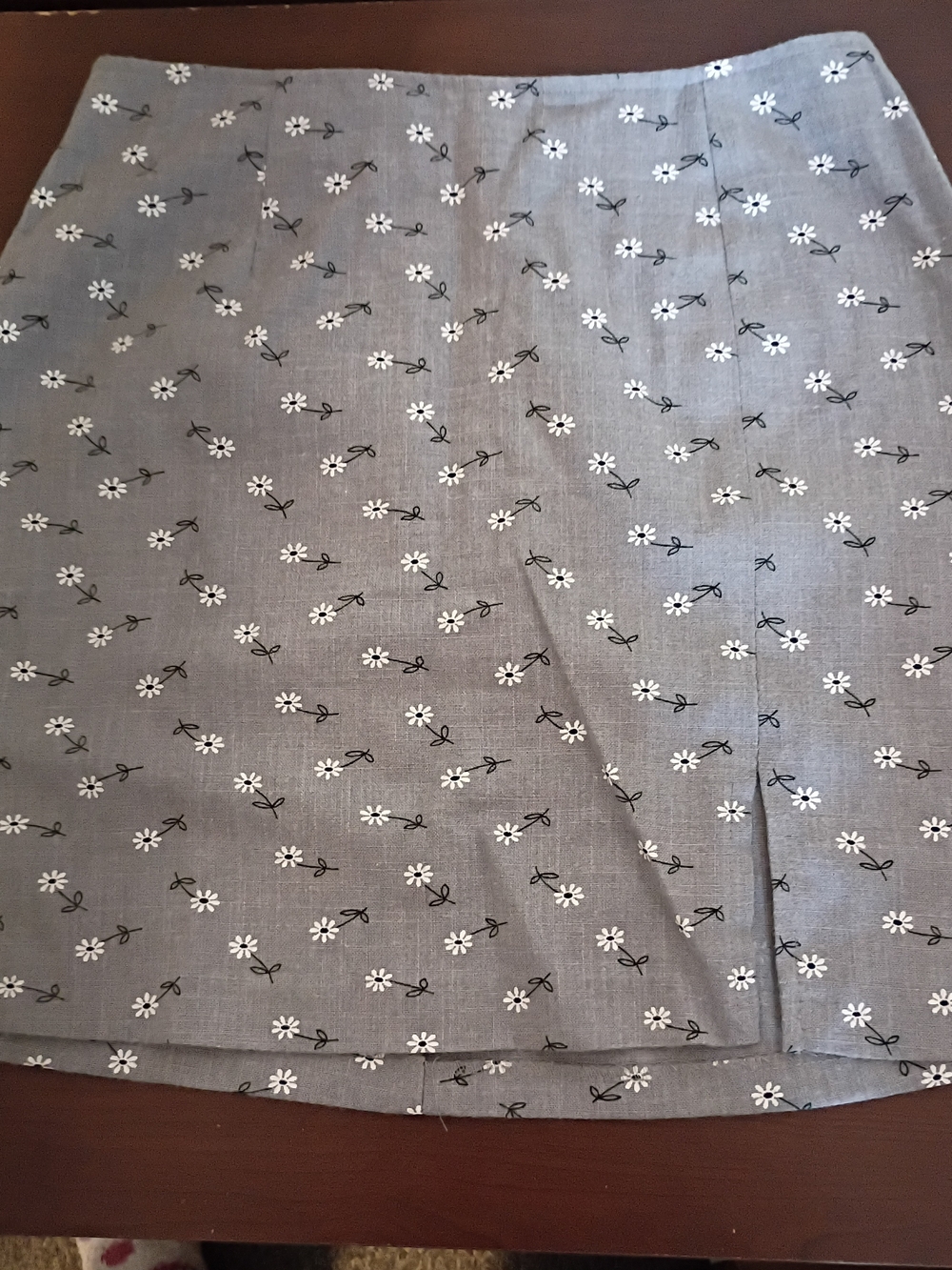 Gray Floral Pencil Skirt - Women's Classic Style